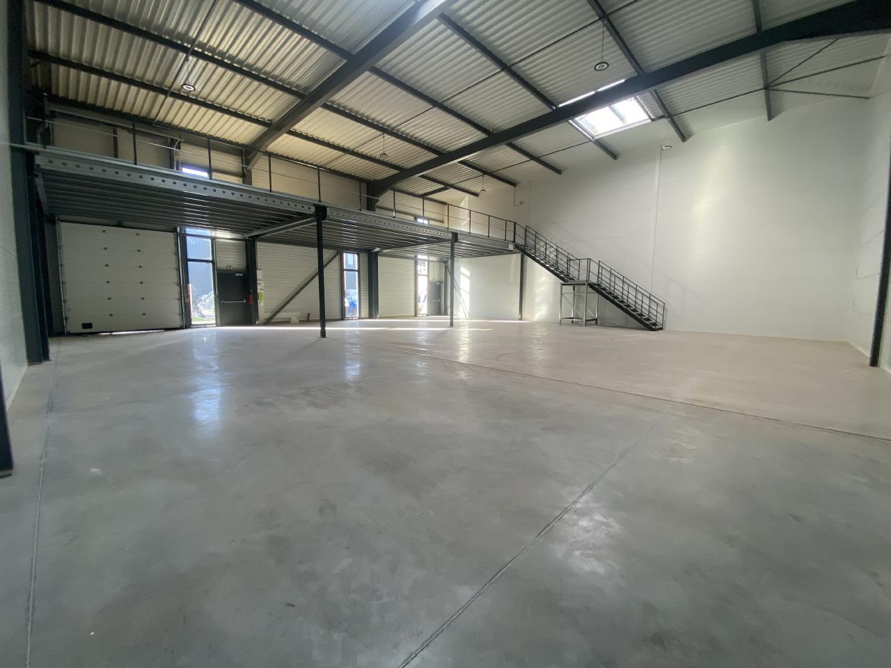 Local d'activité Villefontaine 2670m² Vente local d'activité Villefontaine Isère OVACT2115943 10